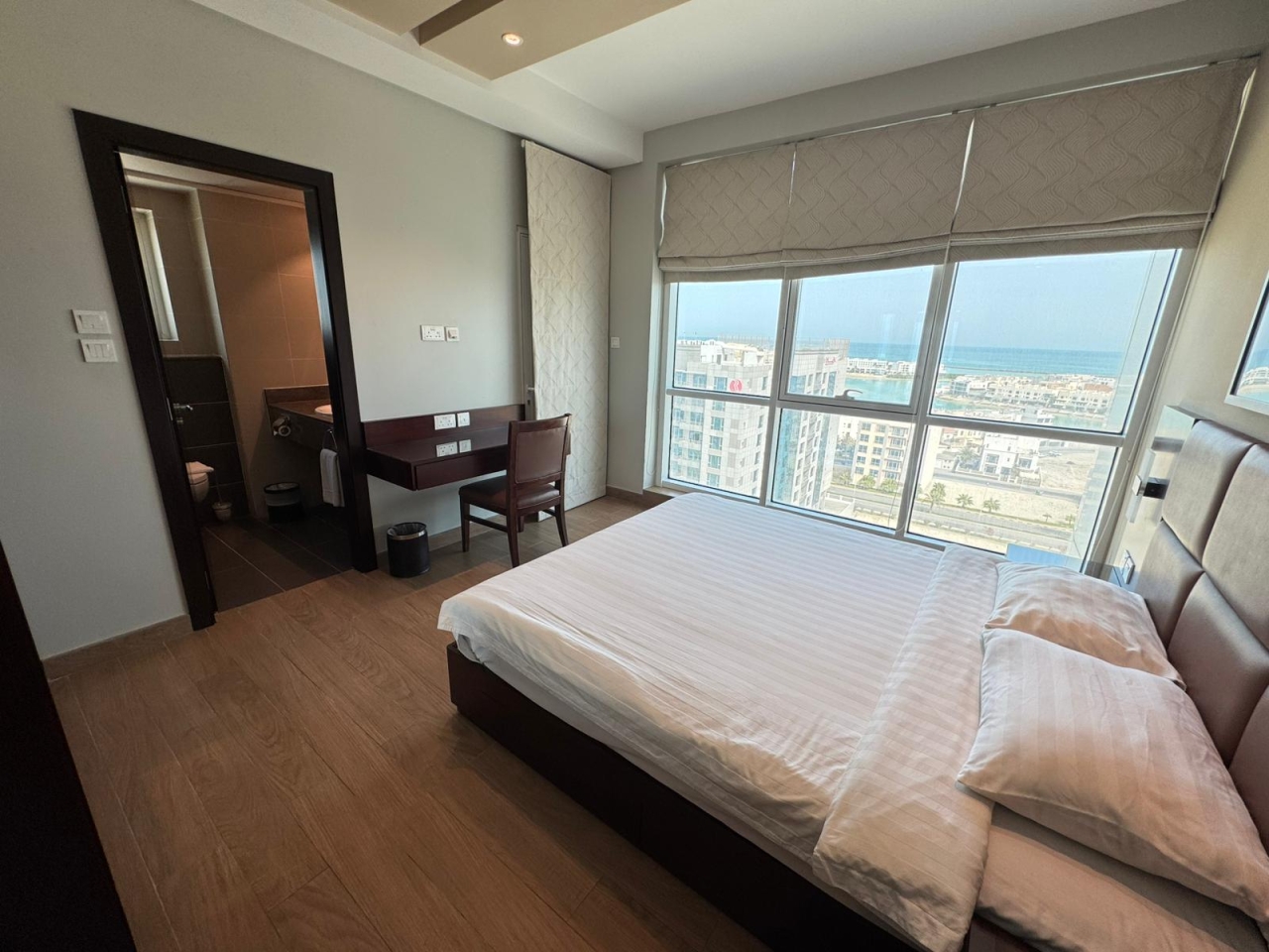 property 11 image 6