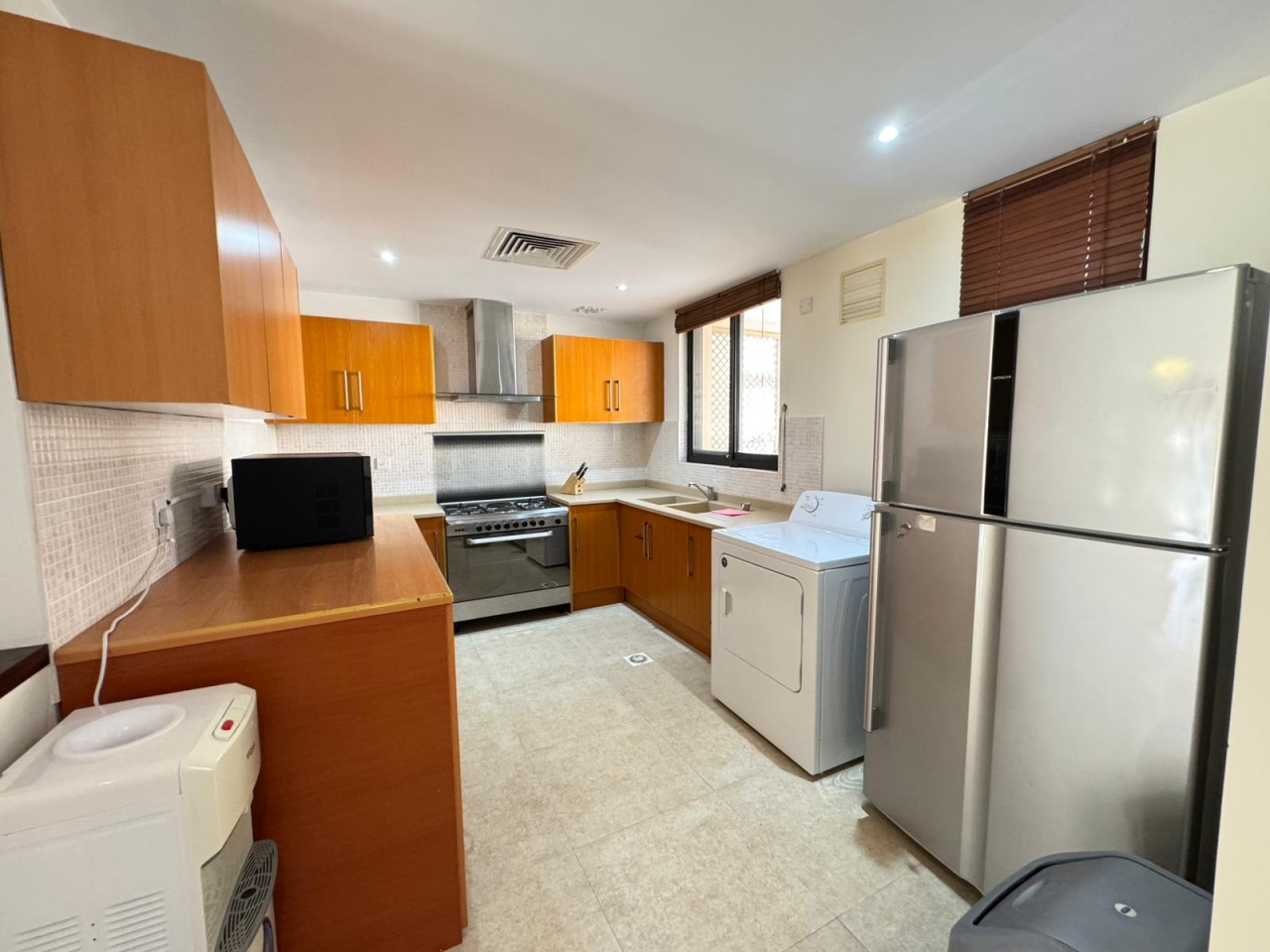 property 19 image 4
