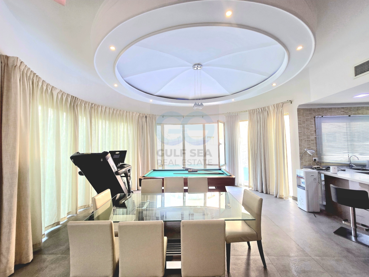 property 228 image 0