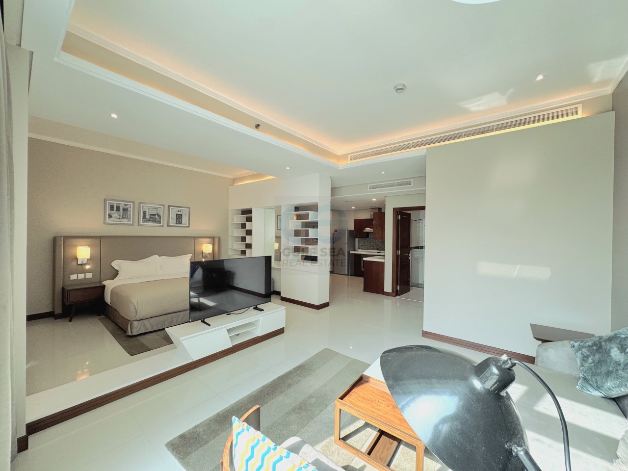 property 273 image 0