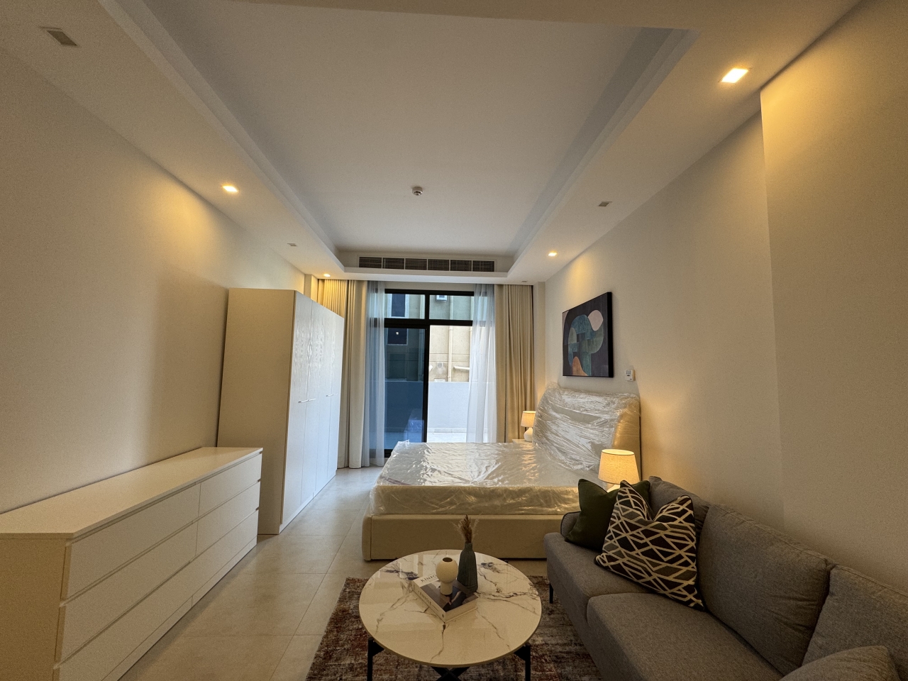 property 285 image 0