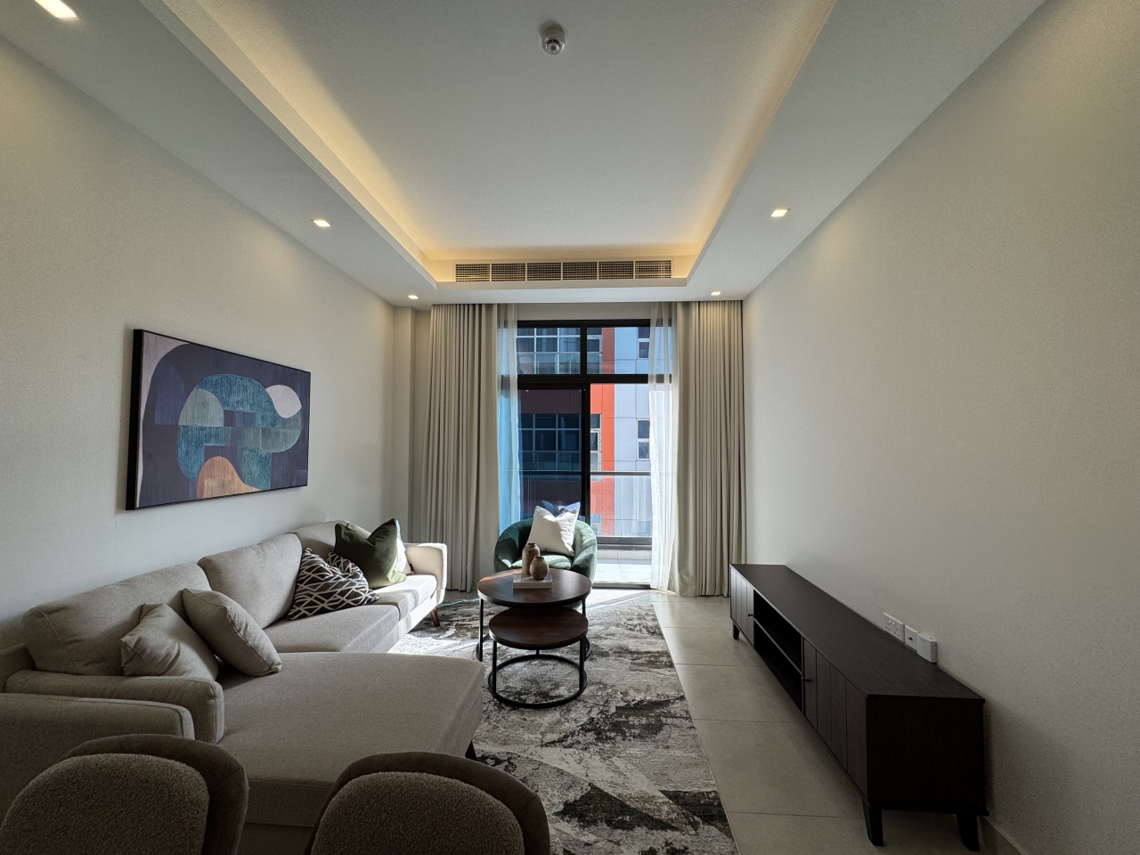 property 286 image 0