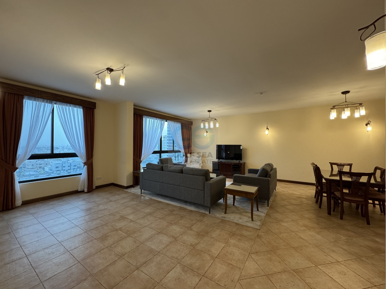 property 293 image 0