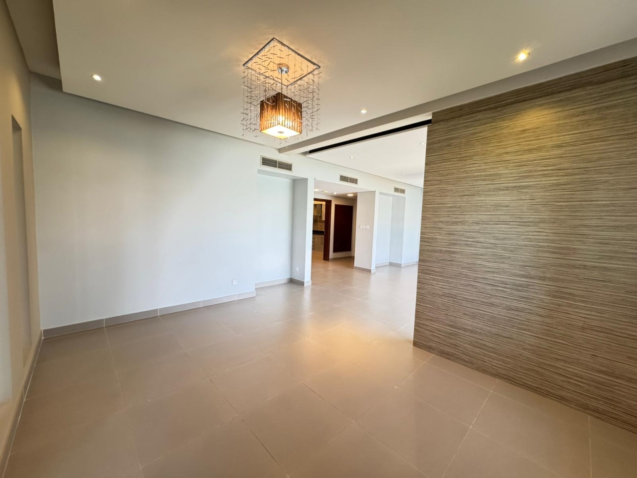 property 3 image 4