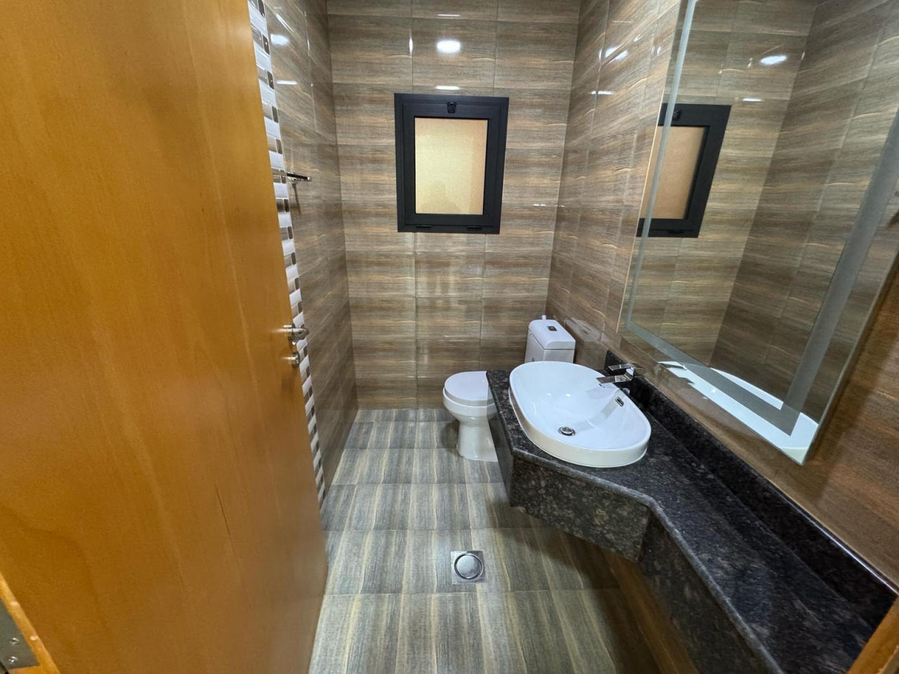 property 5 image 9