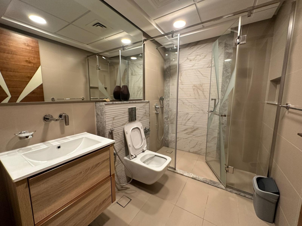 property 52 image 2