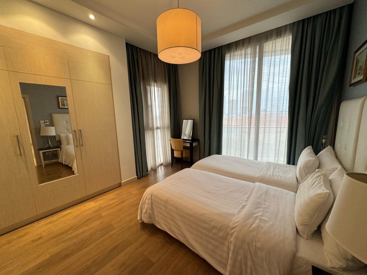 property 8 image 6